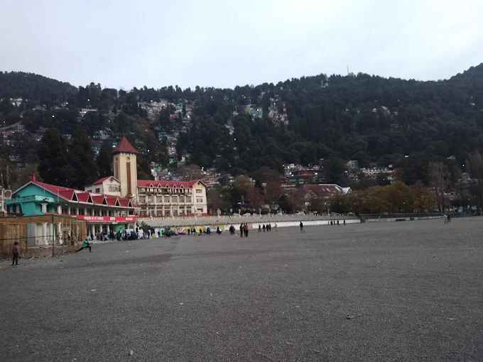 LakeSide Inn Luxury View